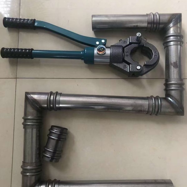禹城鑫亿呈冷却管